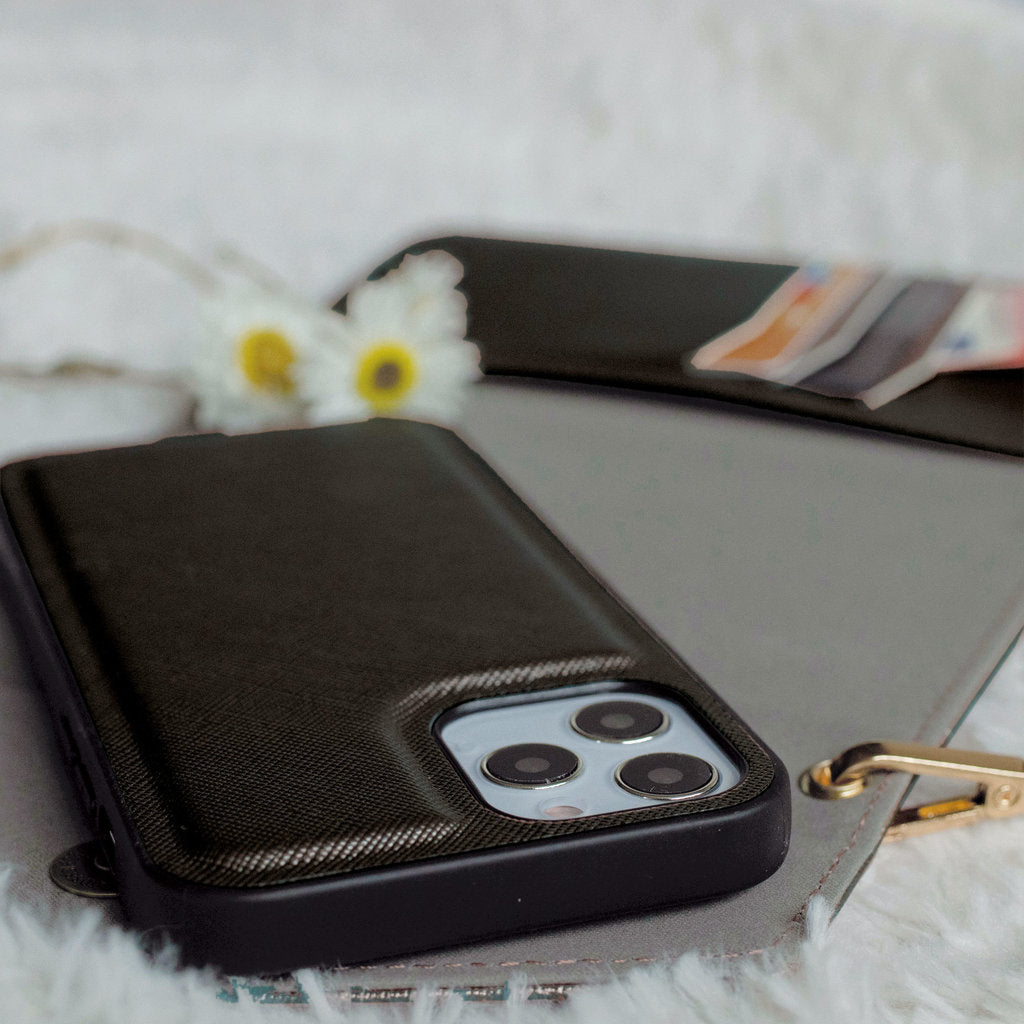 Casetastic Clutch Apple iPhone 11 Black