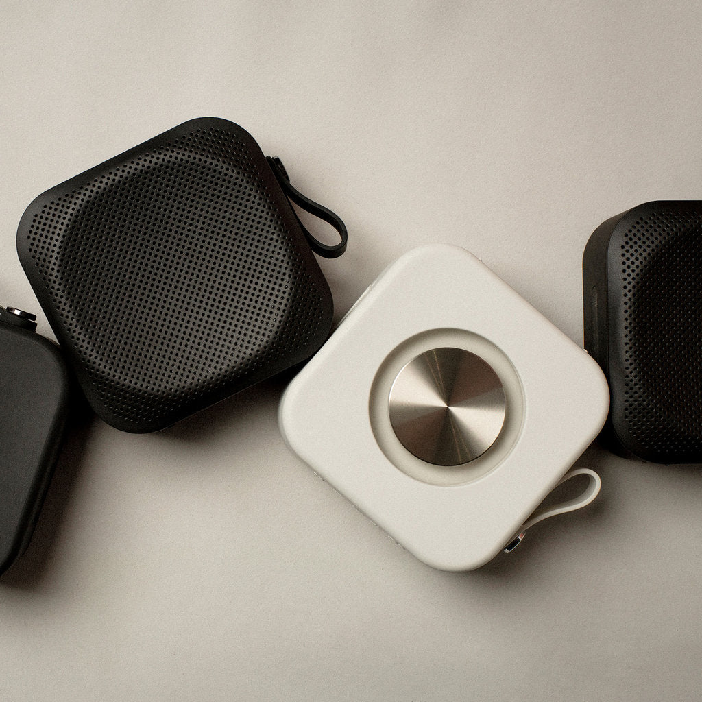 Sudio F2 Speaker Chalk White