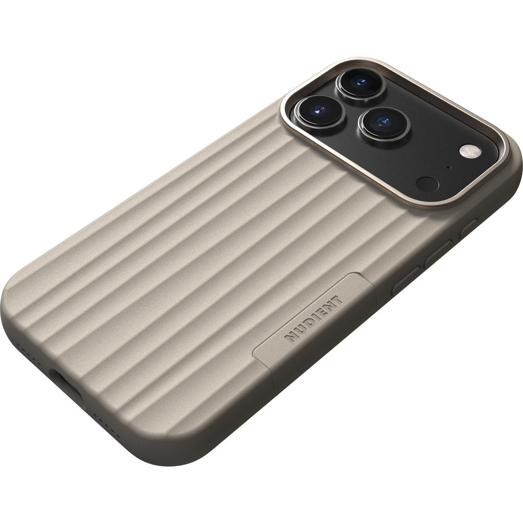 Nudient Bold MagSafe Case Apple iPhone 17 Pro Linen Beige