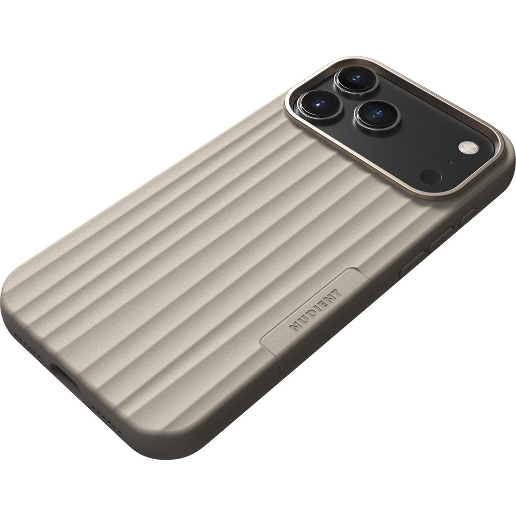 Nudient Bold MagSafe Case Apple iPhone 17 Pro Max Linen Beige