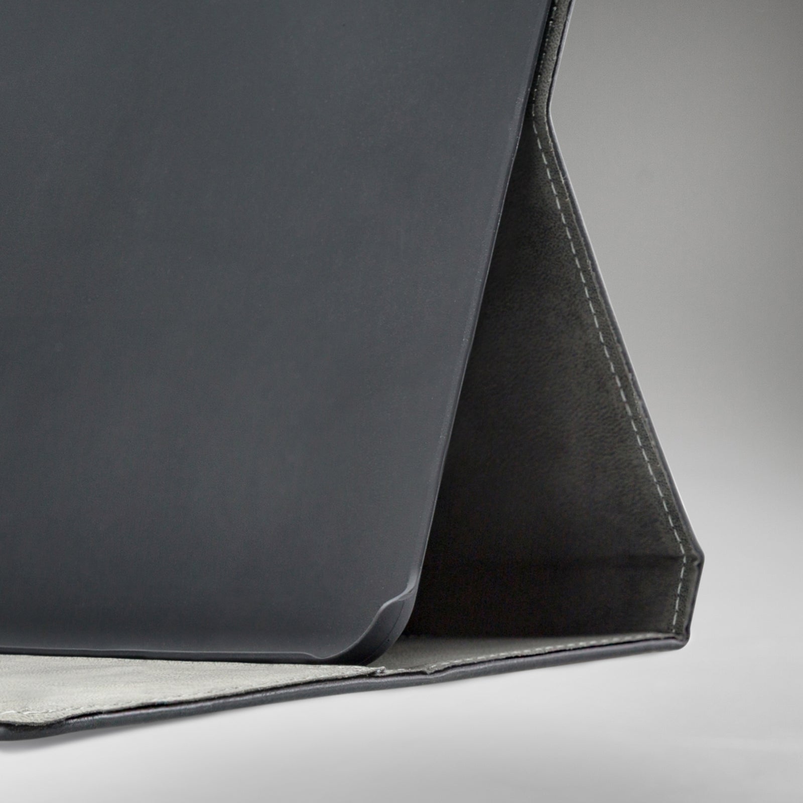 Mobilize Premium Folio Case Apple iPad Air Black