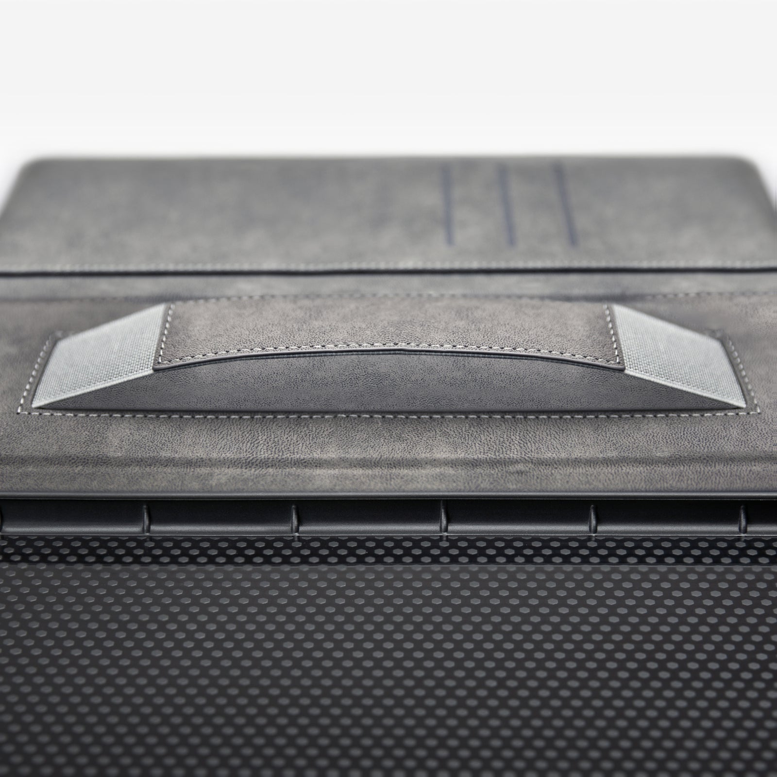 Mobilize Premium Folio Case Samsung Galaxy Tab S9 11/S9 FE 10.9 Black