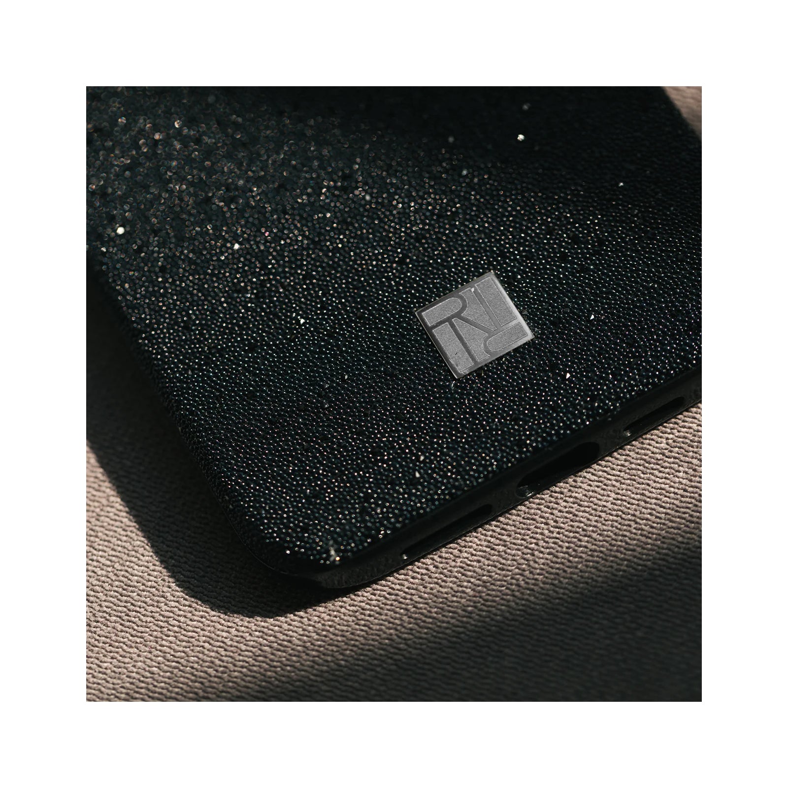 Richmond & Finch RF Series TPU Case Apple iPhone 14 Plus Black Caviar