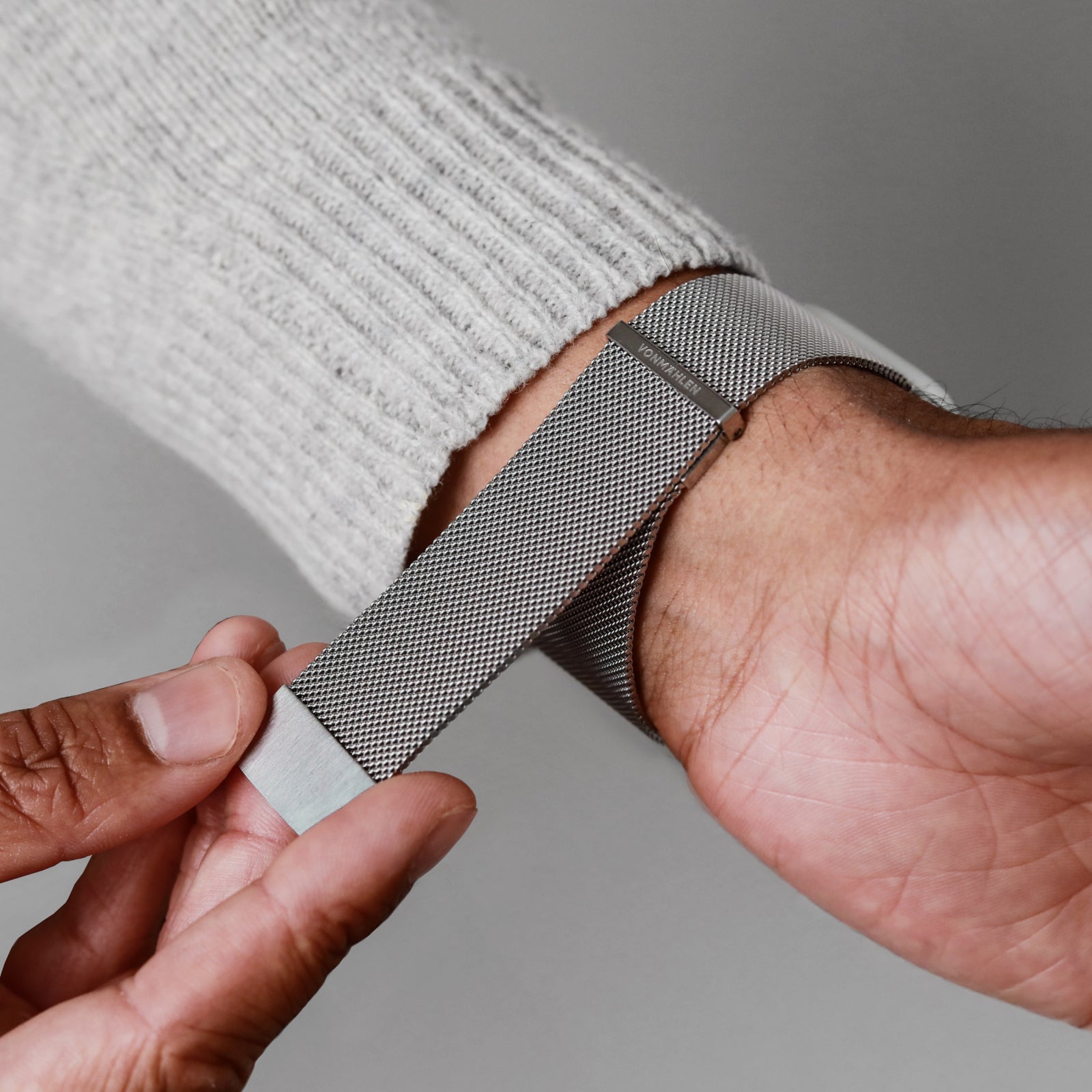 Vonmählen Milanese Loop 2 For Apple Watch 40 - 41 - 42mm One Size Silver