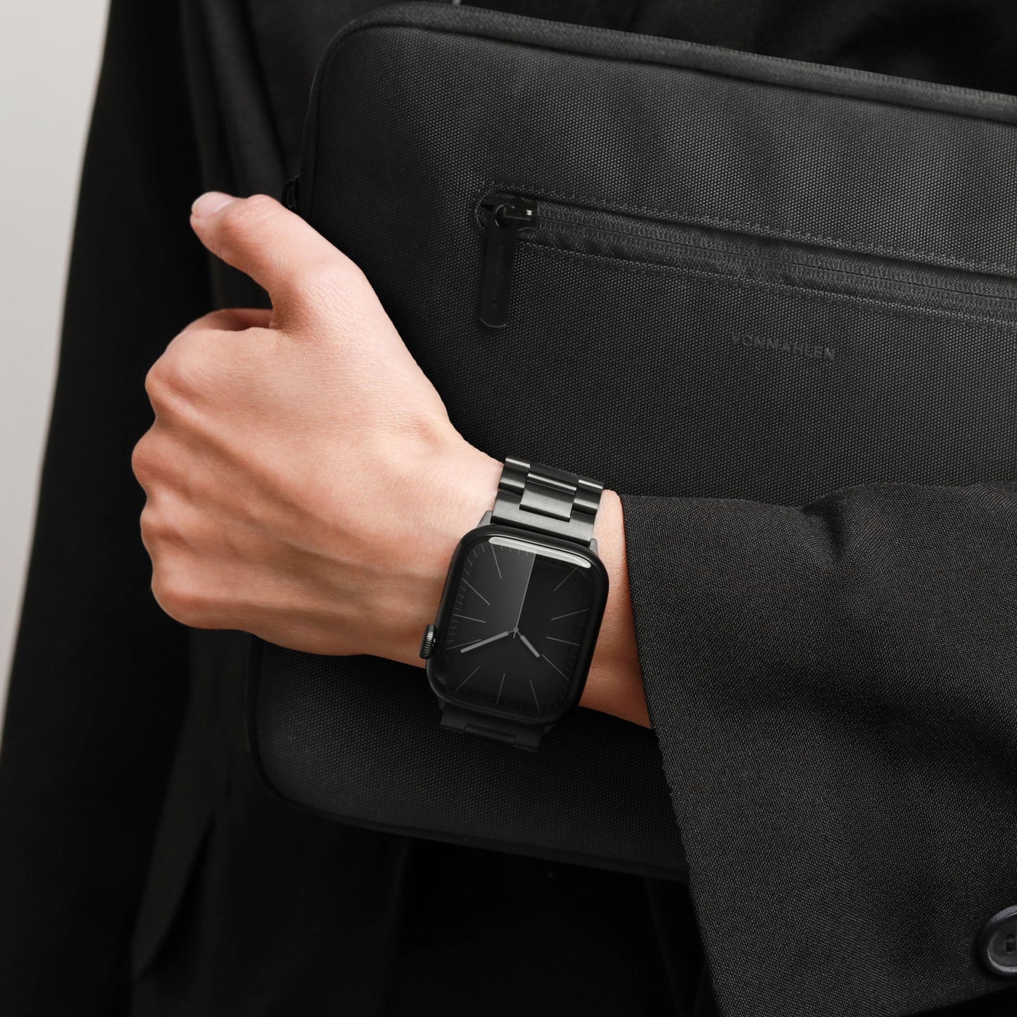 Vonmählen Link Bracelet 2 For Apple Watch 44 - 45 - 46 - 49mm One Size Black