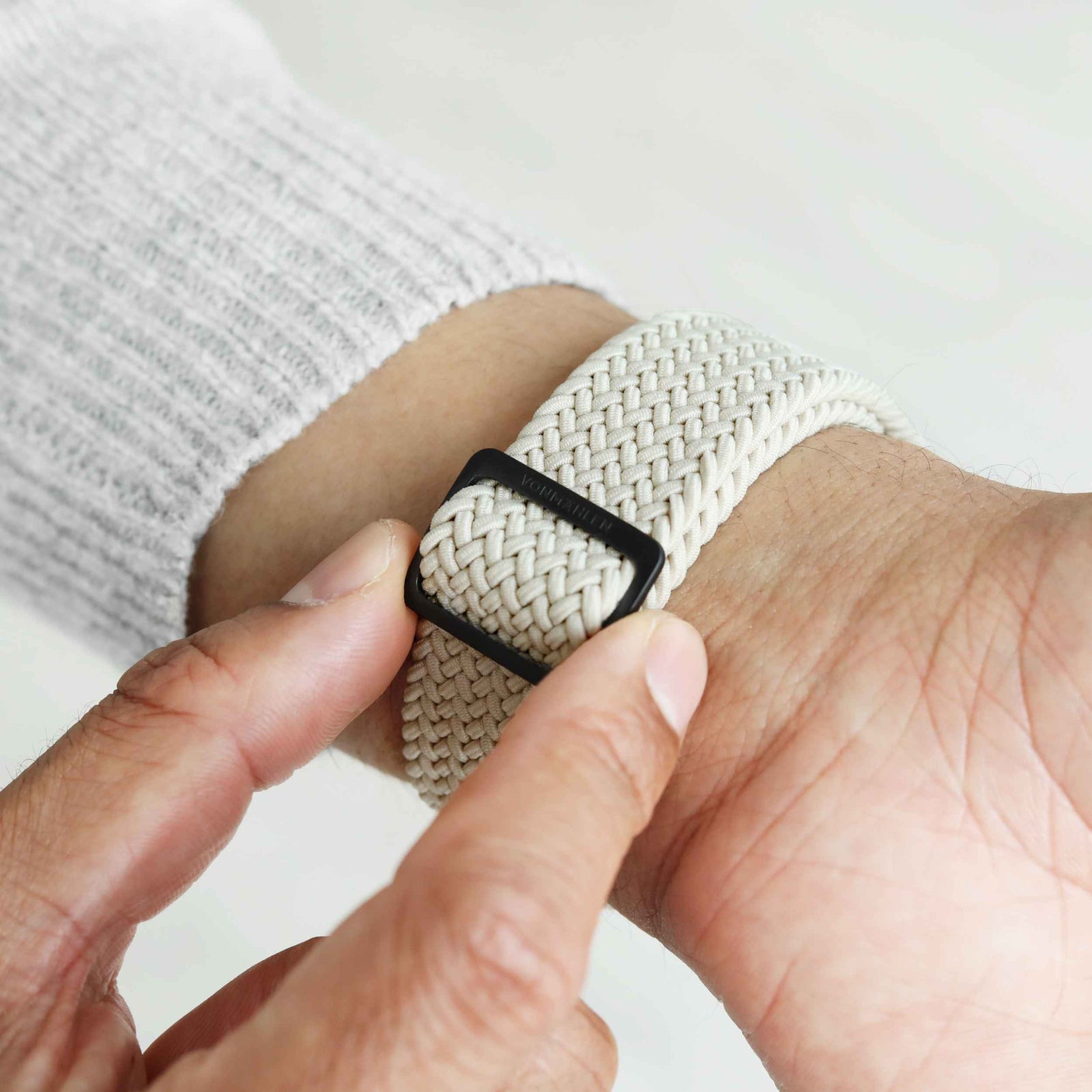 Vonmählen Woven Loop For Apple Watch 44 - 45 - 46 - 49mm One Size Black/Cream