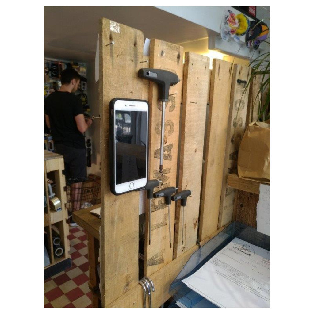 Tigra FitClic Neo Universal Wall Mount (U-Wall)